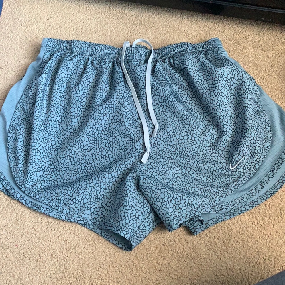 women’s athletic Nike running shorts